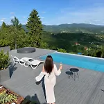 Chalet Rest Hub