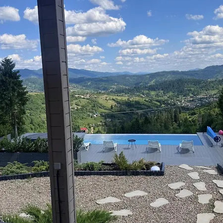 Rest Hub 샬레 슬랍스크