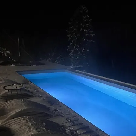 Chalé Rest Hub Slavske