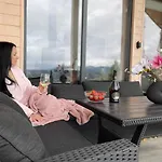 シャレー Rest Hub *