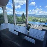 Rest Hub シャレー *